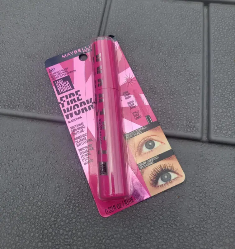 FREE FULL SIZE Maybelline Mascara Sample