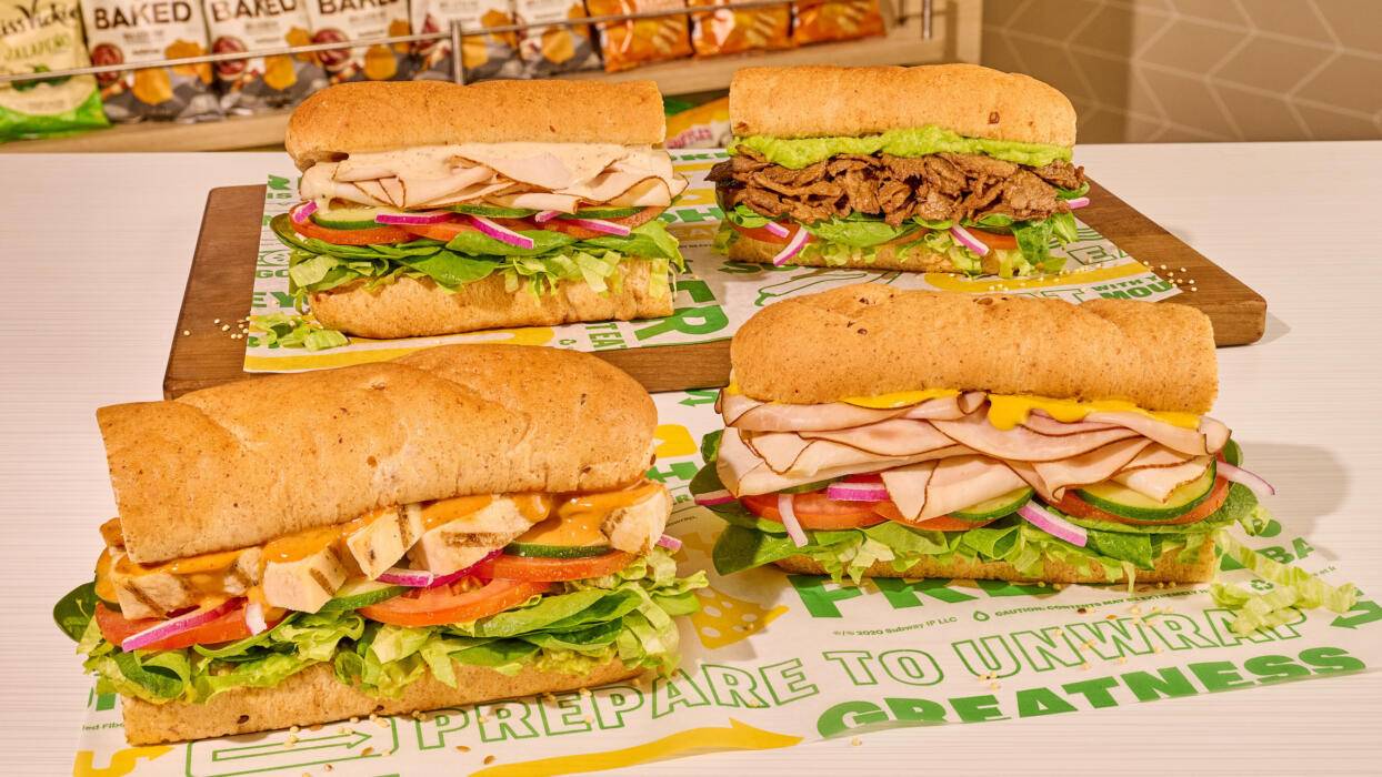 Subway's Back With Fresh Fit MENU! (Protein-Packed Sandwiches Under 500 Calories!)